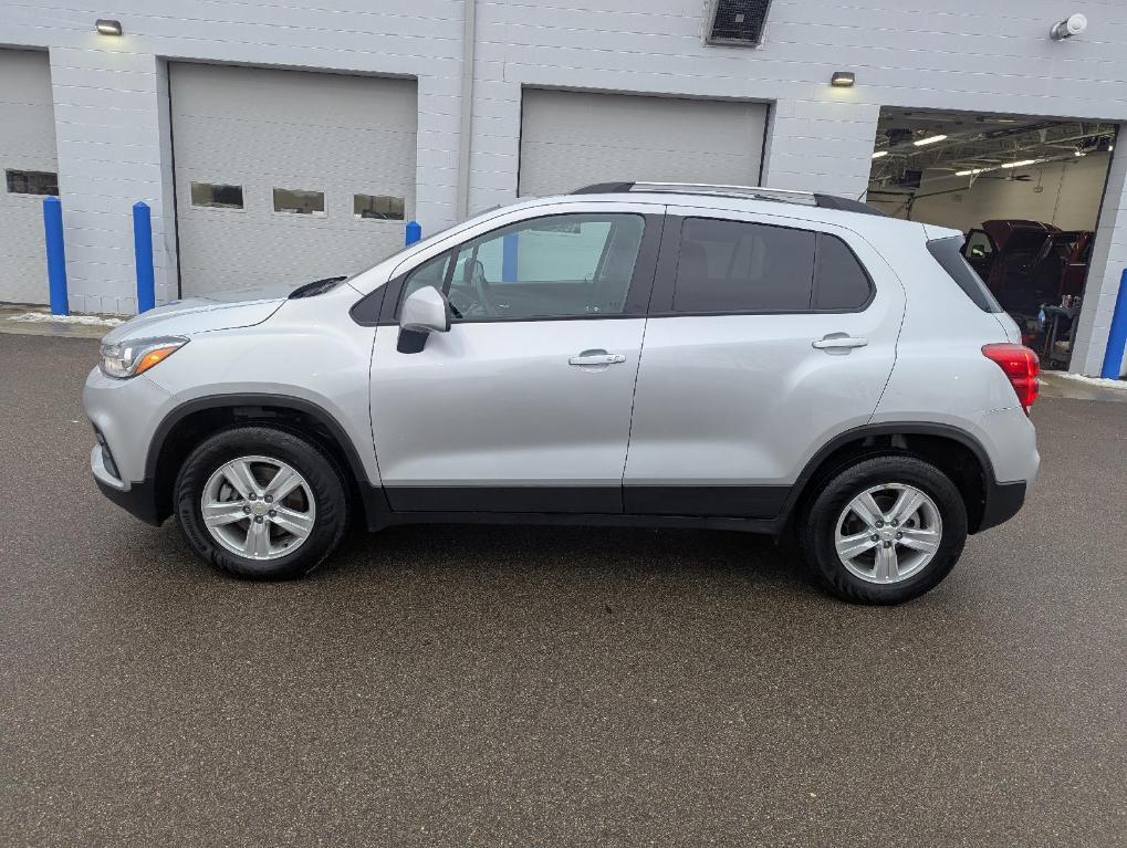 used 2022 Chevrolet Trax car, priced at $18,347