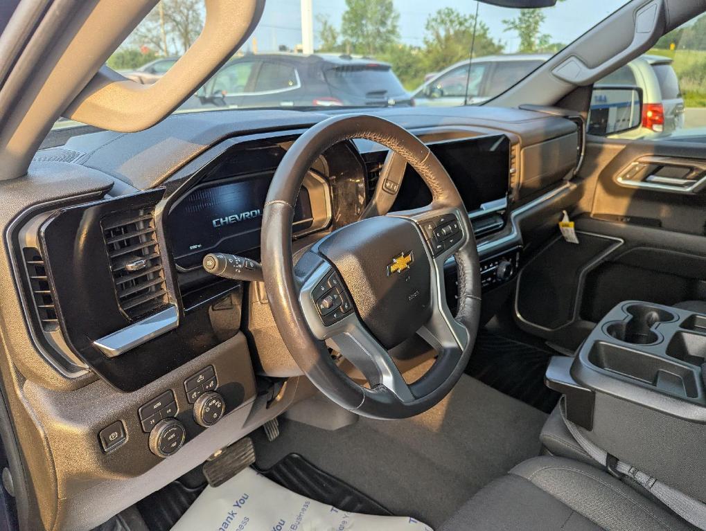 used 2022 Chevrolet Silverado 1500 car, priced at $33,945