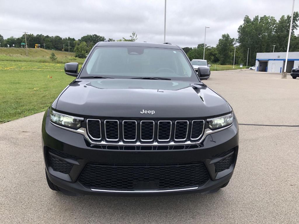 used 2023 Jeep Grand Cherokee car, priced at $31,557