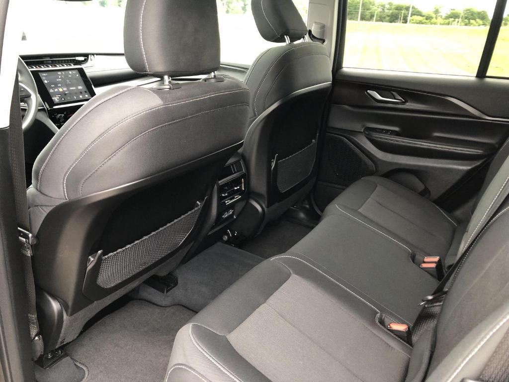 used 2023 Jeep Grand Cherokee car, priced at $31,557