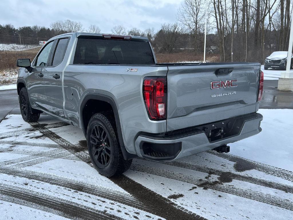 used 2023 GMC Sierra 1500 car, priced at $39,929