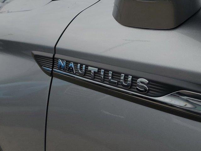 used 2021 Lincoln Nautilus car, priced at $30,939