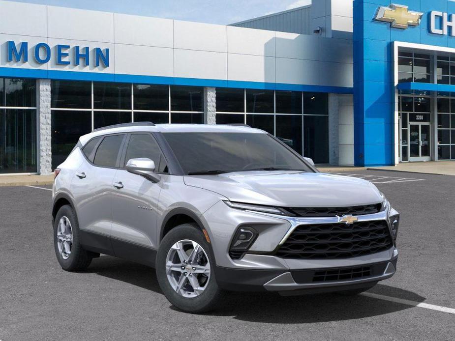 new 2025 Chevrolet Blazer car, priced at $40,161