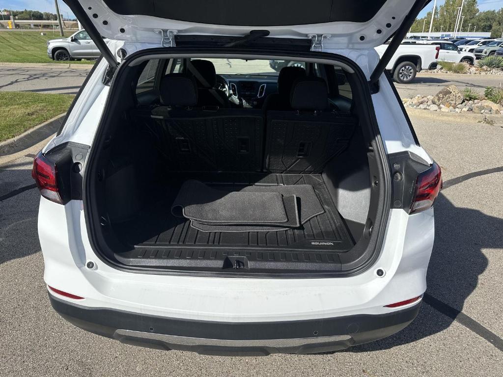 used 2022 Chevrolet Equinox car, priced at $20,489