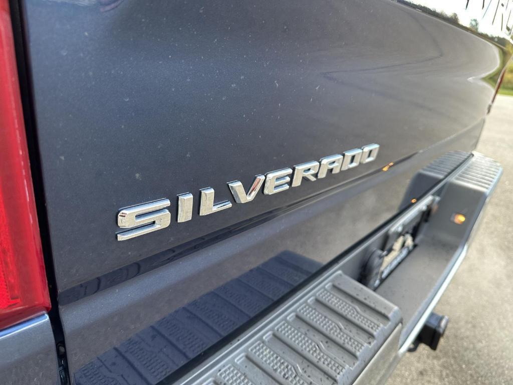 used 2023 Chevrolet Silverado 1500 car, priced at $34,989