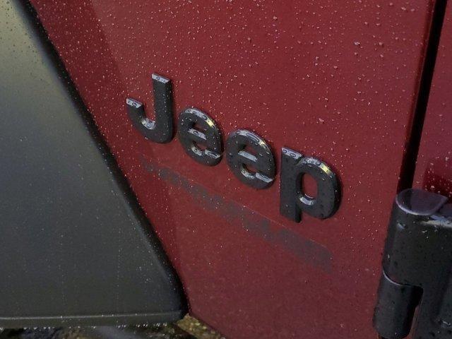 used 2021 Jeep Wrangler Unlimited car, priced at $28,895