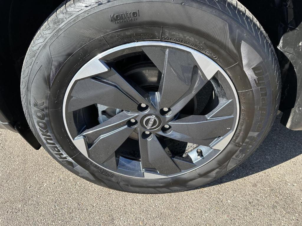 used 2024 Nissan Rogue car, priced at $22,857