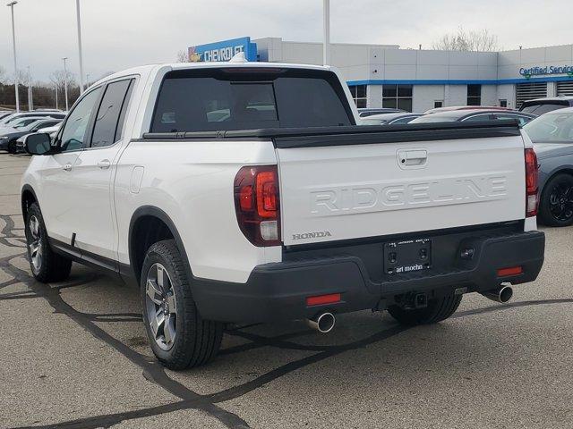 new 2025 Honda Ridgeline car, priced at $44,000