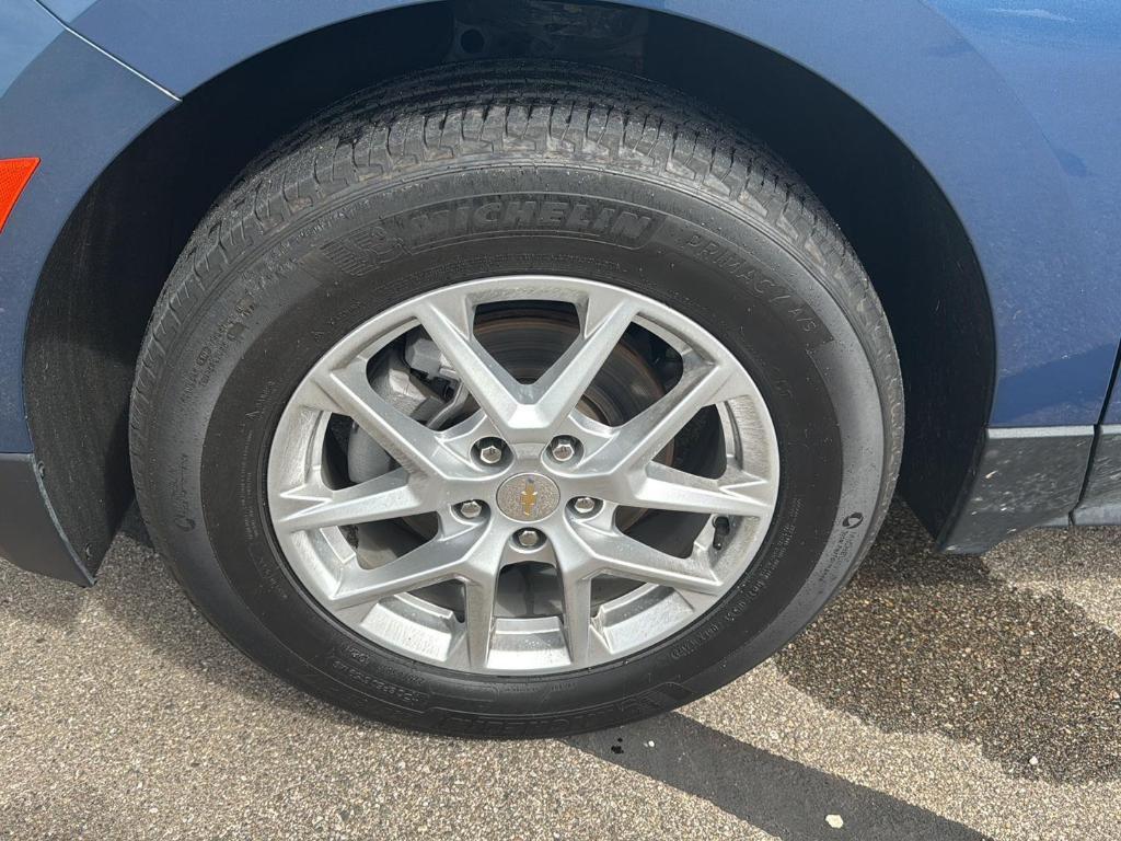 used 2024 Chevrolet Equinox car, priced at $21,787