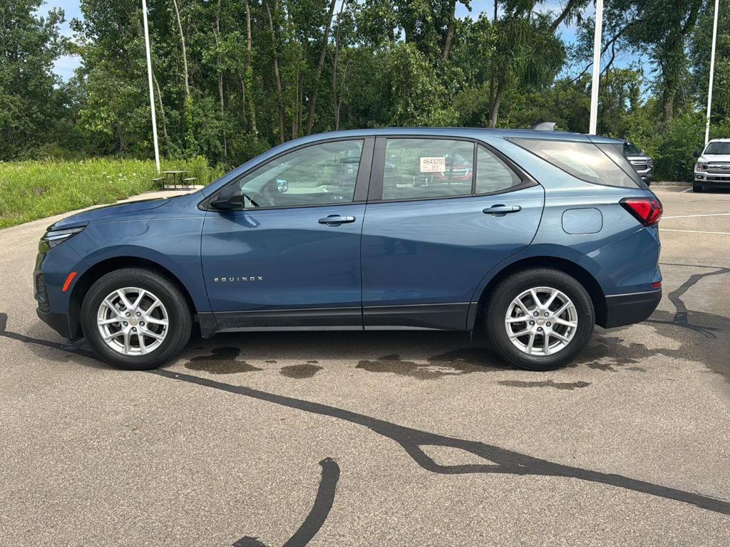 used 2024 Chevrolet Equinox car, priced at $21,787