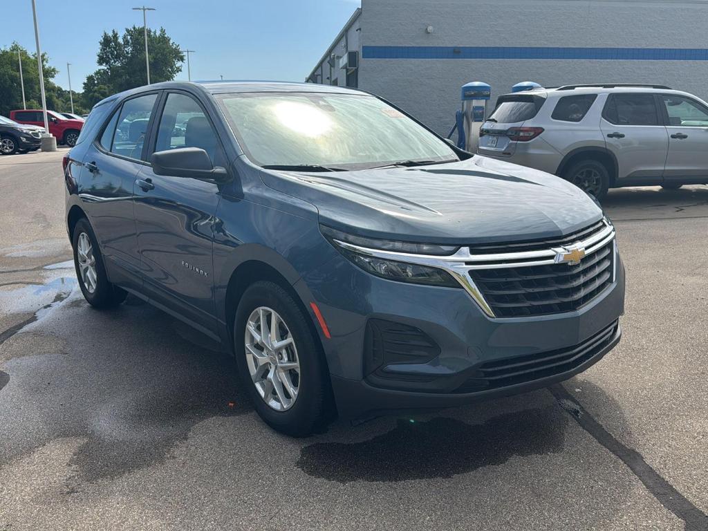 used 2024 Chevrolet Equinox car, priced at $21,787