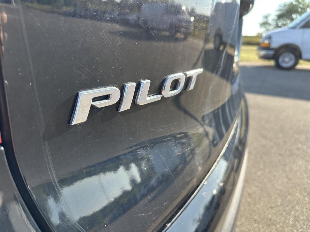 used 2018 Honda Pilot car, priced at $17,912