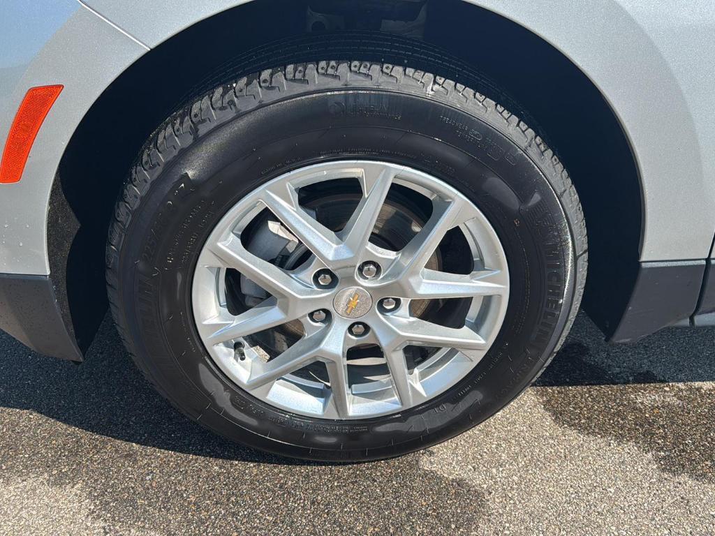 used 2022 Chevrolet Equinox car, priced at $21,495
