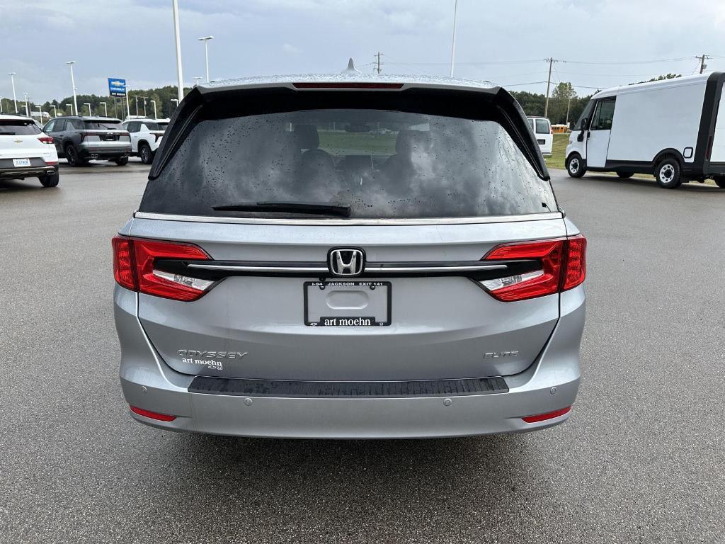 used 2024 Honda Odyssey car, priced at $40,400