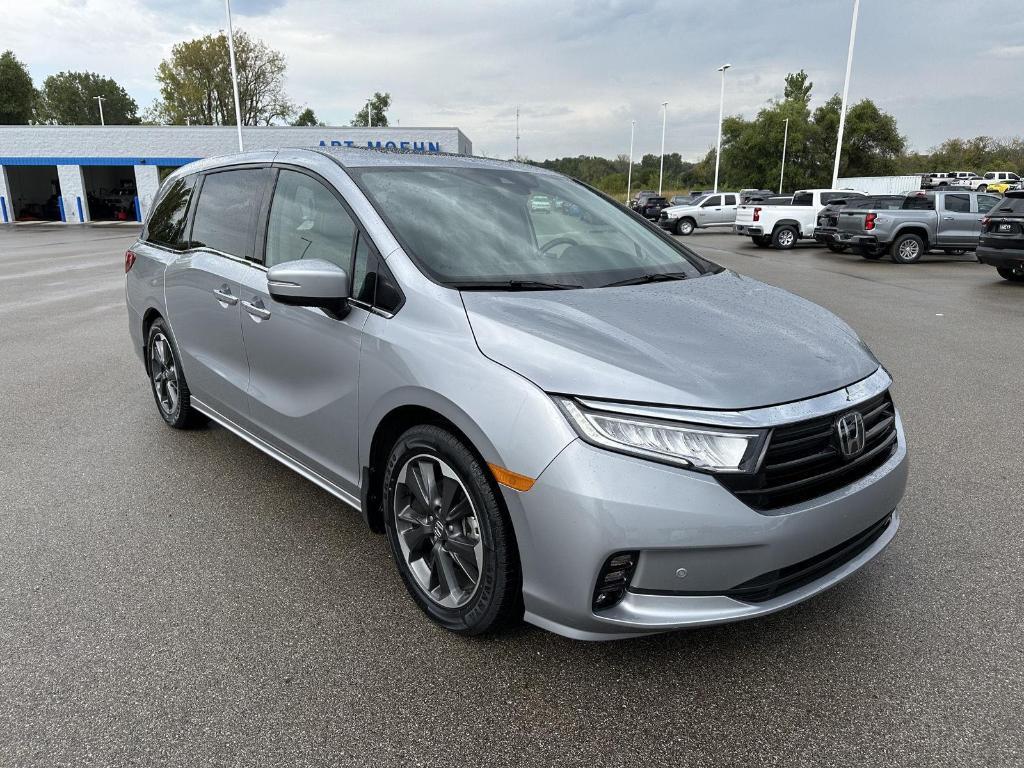 used 2024 Honda Odyssey car, priced at $40,400