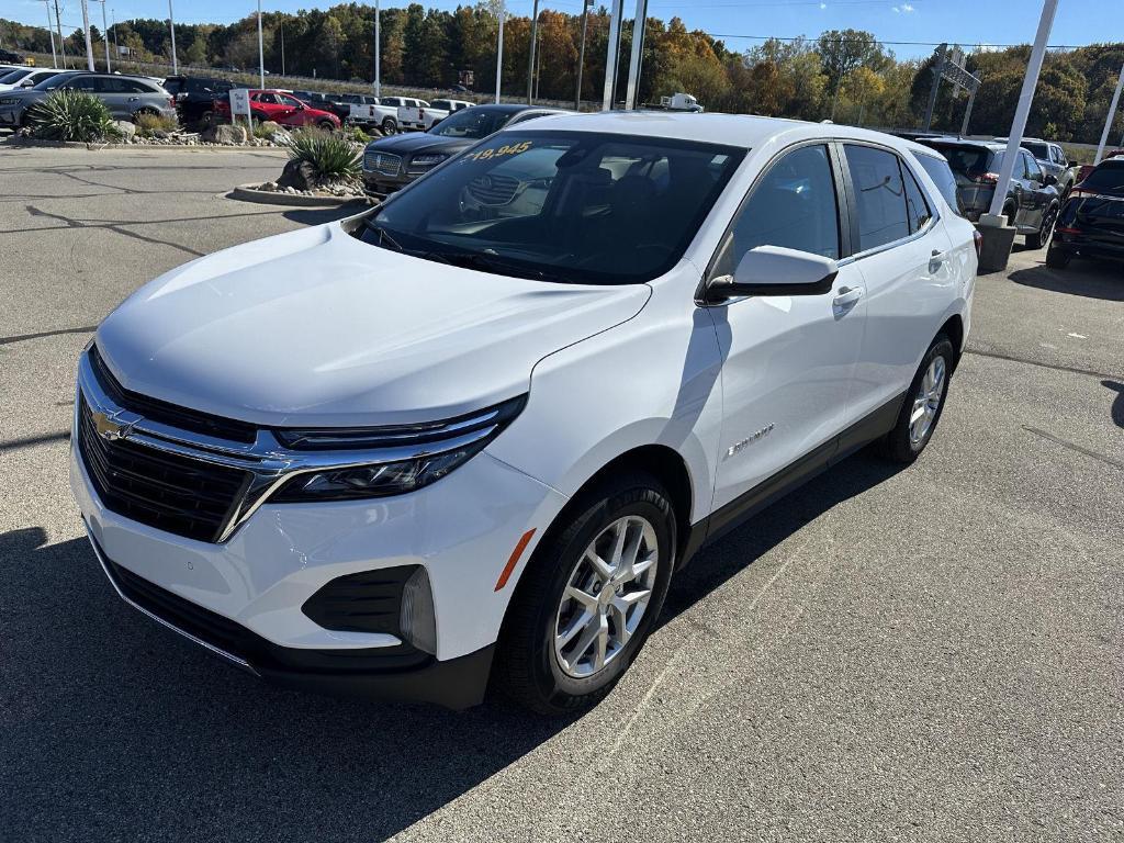 used 2022 Chevrolet Equinox car, priced at $19,445