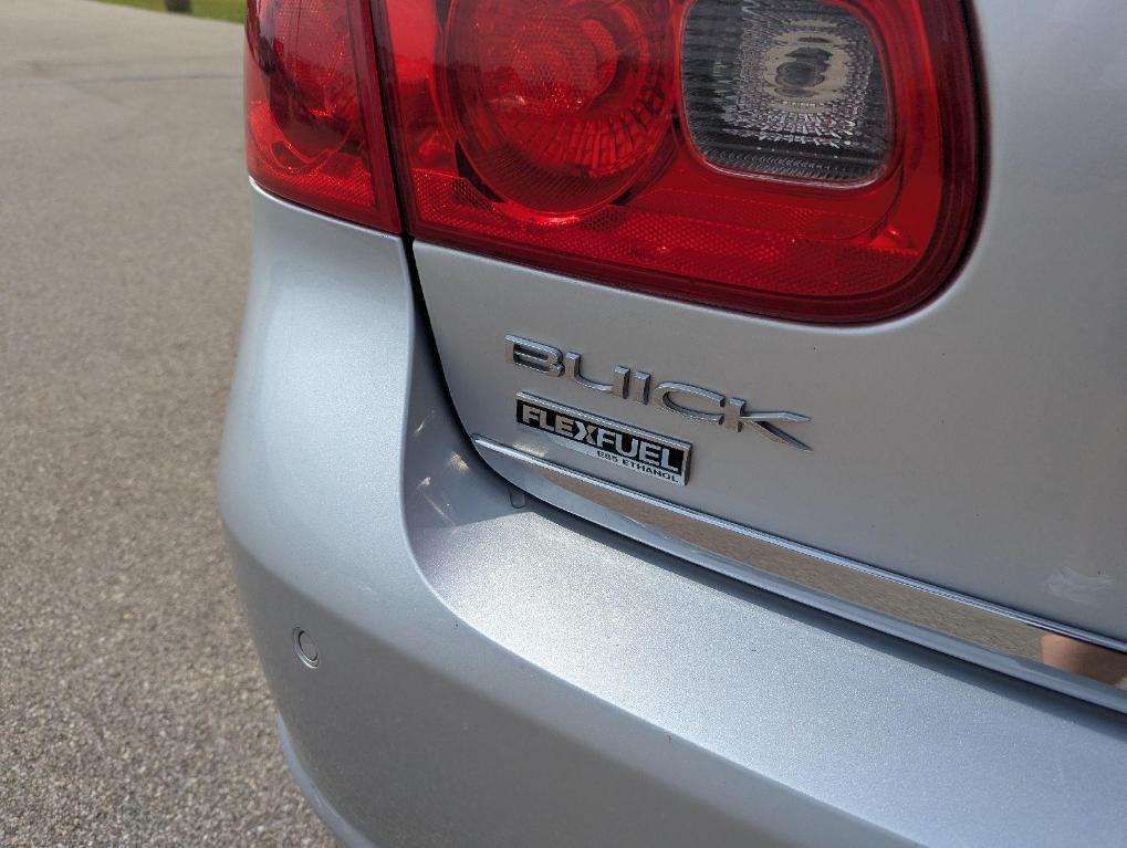 used 2009 Buick Lucerne car, priced at $7,389