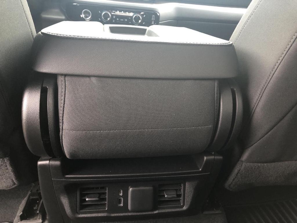 used 2022 Chevrolet Silverado 1500 car, priced at $32,989