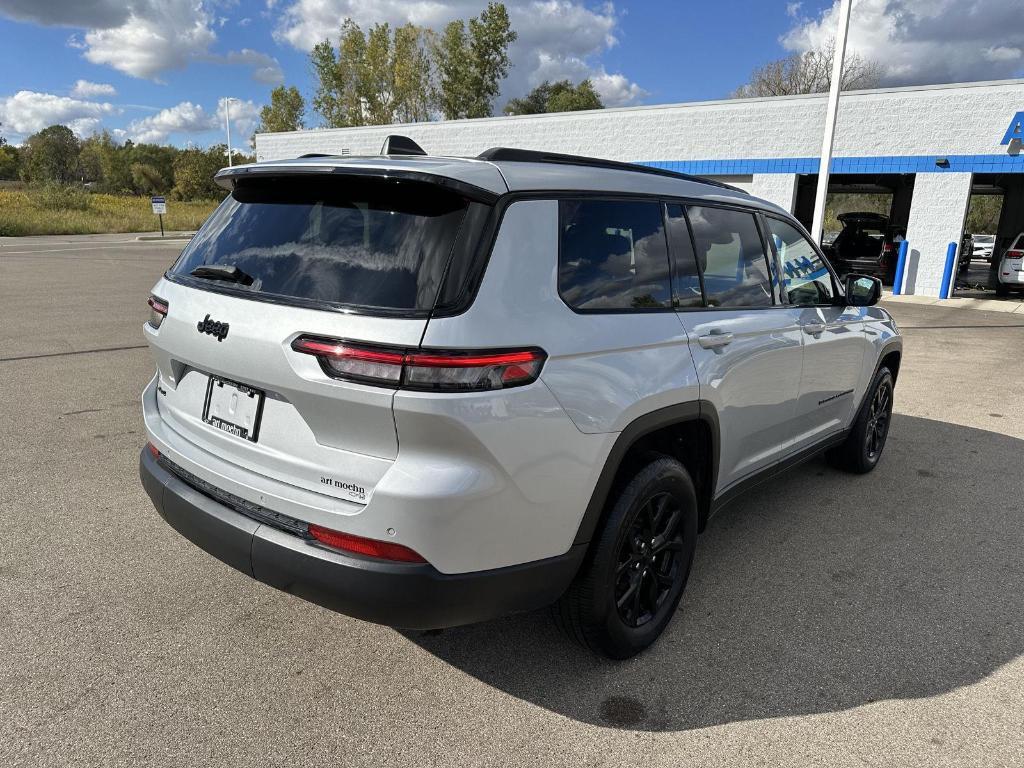 used 2024 Jeep Grand Cherokee L car, priced at $29,677
