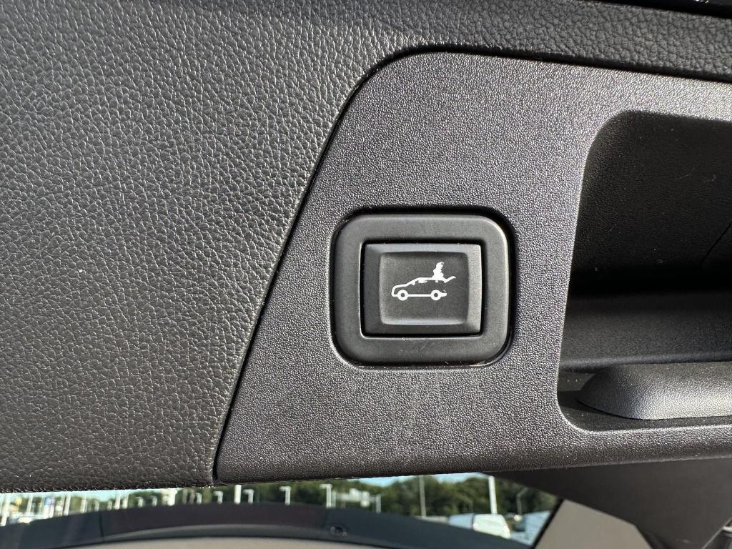 used 2020 Buick Envision car, priced at $19,325