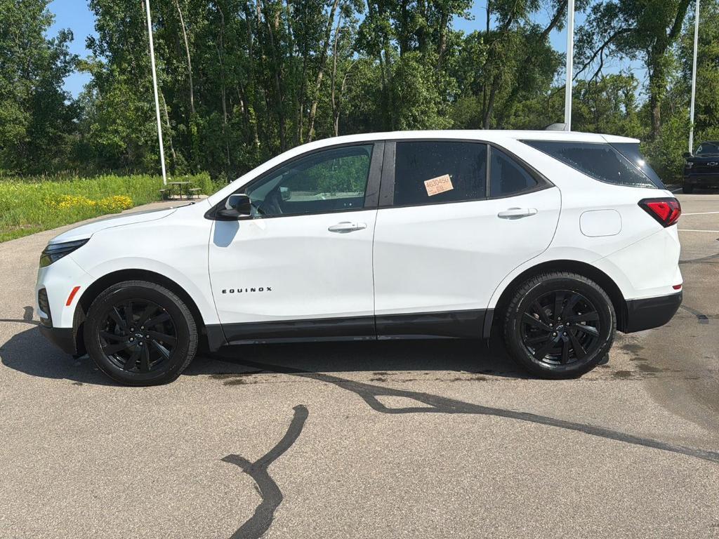 used 2023 Chevrolet Equinox car, priced at $19,915