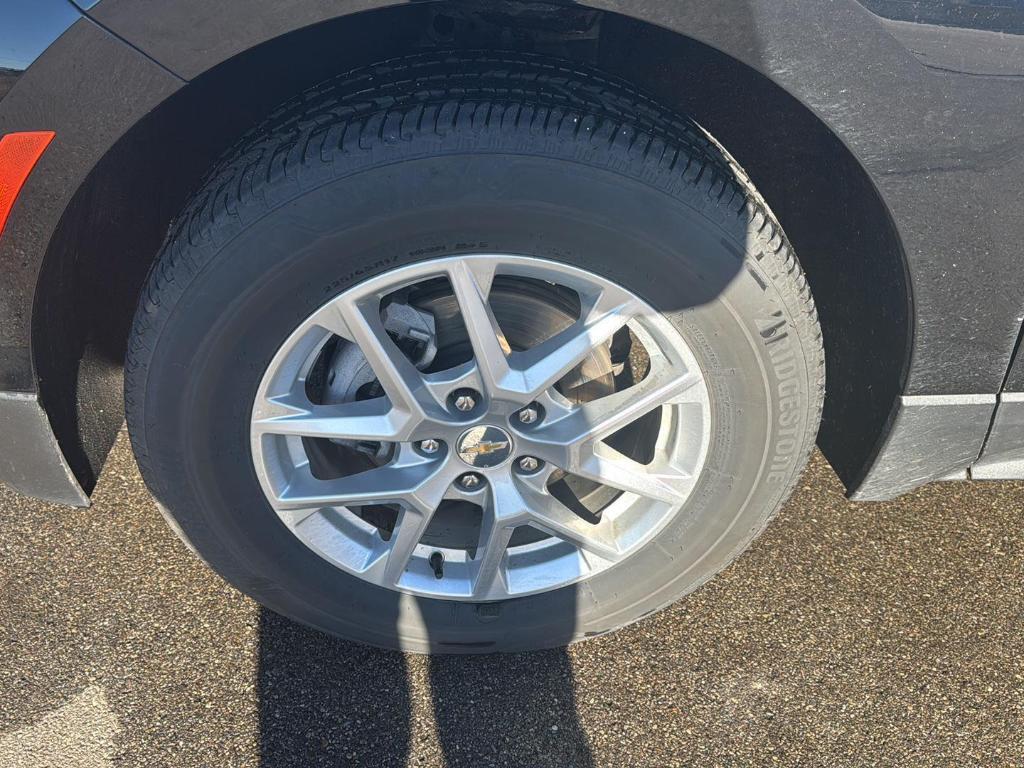 used 2024 Chevrolet Equinox car, priced at $23,749