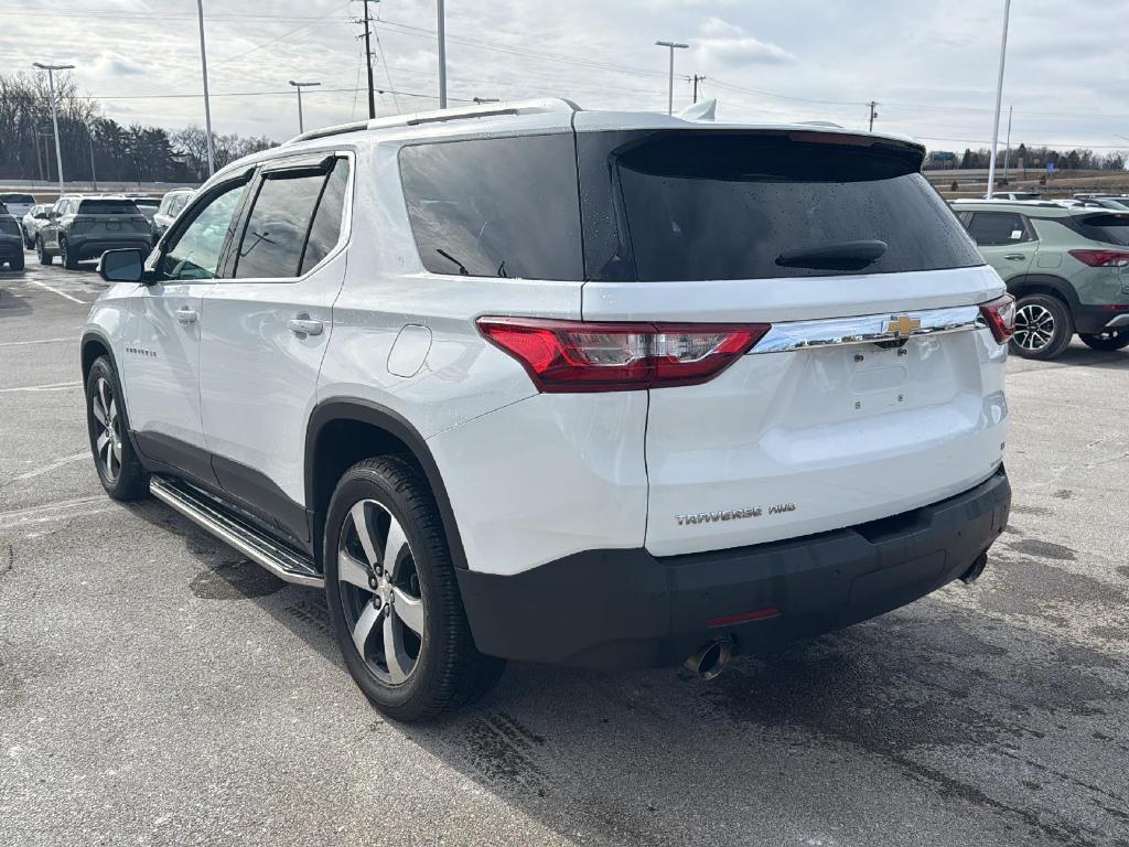 used 2018 Chevrolet Traverse car, priced at $19,689