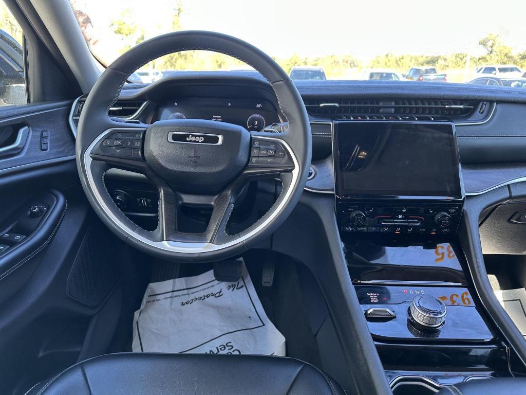 used 2023 Jeep Grand Cherokee car, priced at $28,435