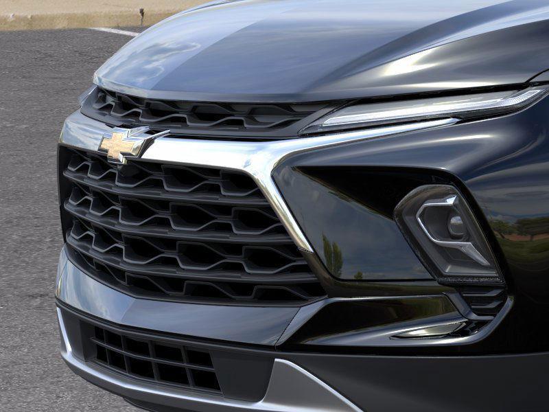 new 2025 Chevrolet Blazer car, priced at $33,186