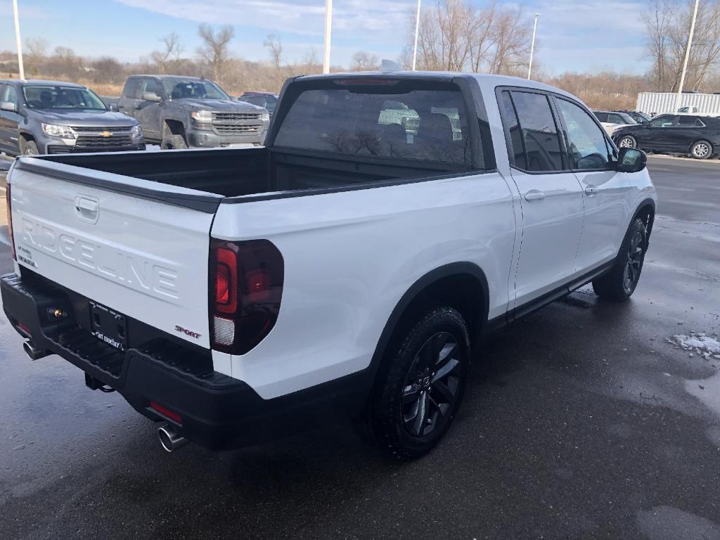 new 2024 Honda Ridgeline car, priced at $41,000