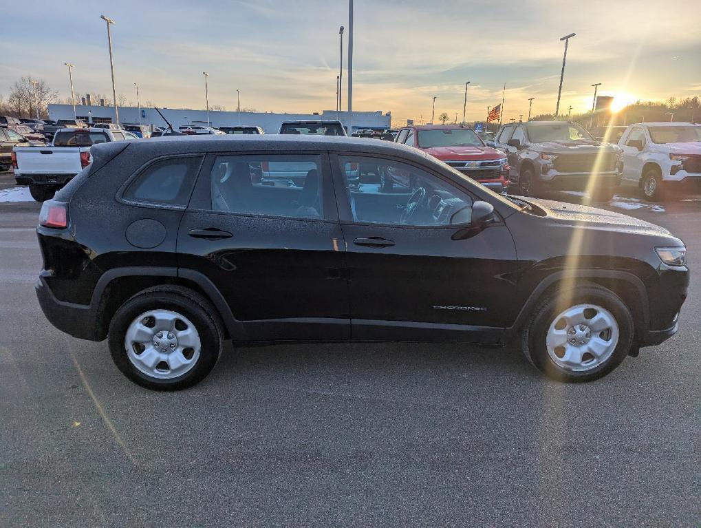 used 2019 Jeep Cherokee car, priced at $18,987