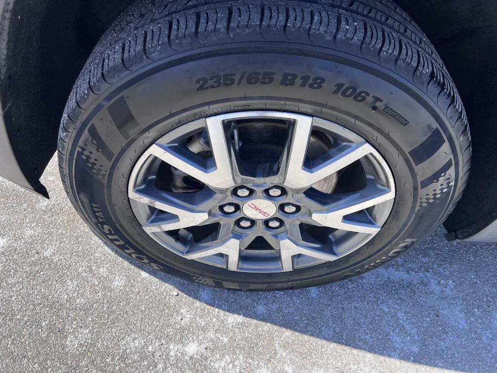 used 2023 GMC Acadia car, priced at $28,985