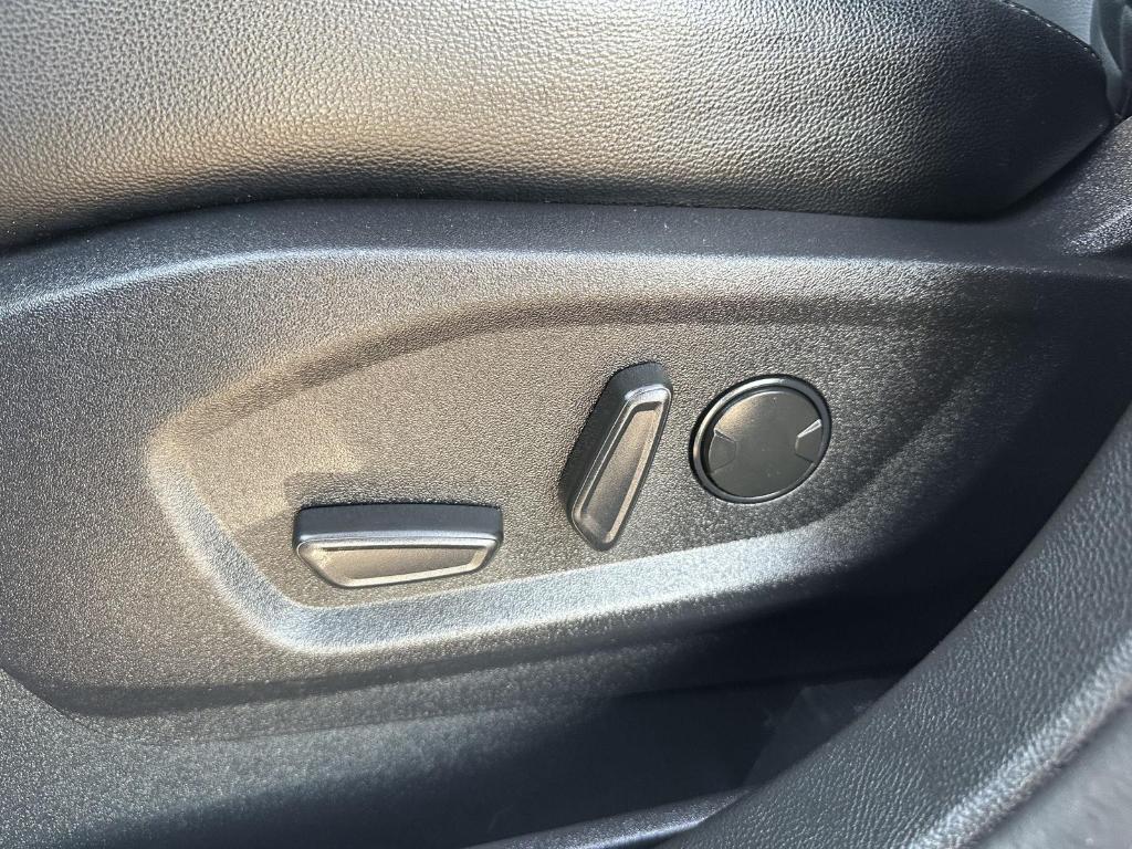used 2024 Ford Edge car, priced at $27,677