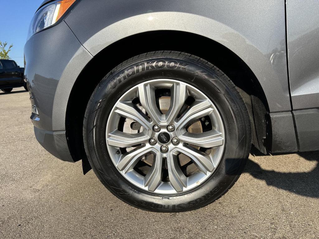 used 2024 Ford Edge car, priced at $27,677