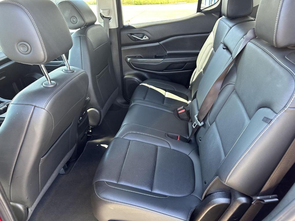used 2023 GMC Acadia car, priced at $27,935