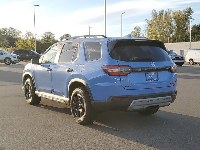 new 2025 Honda Pilot car, priced at $52,000