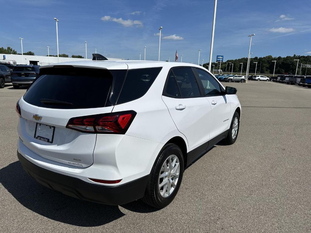 used 2023 Chevrolet Equinox car, priced at $21,318