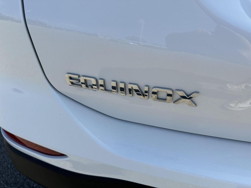used 2023 Chevrolet Equinox car, priced at $21,318