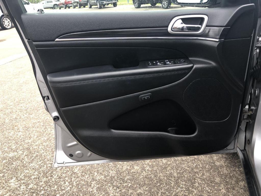 used 2020 Jeep Grand Cherokee car, priced at $23,927