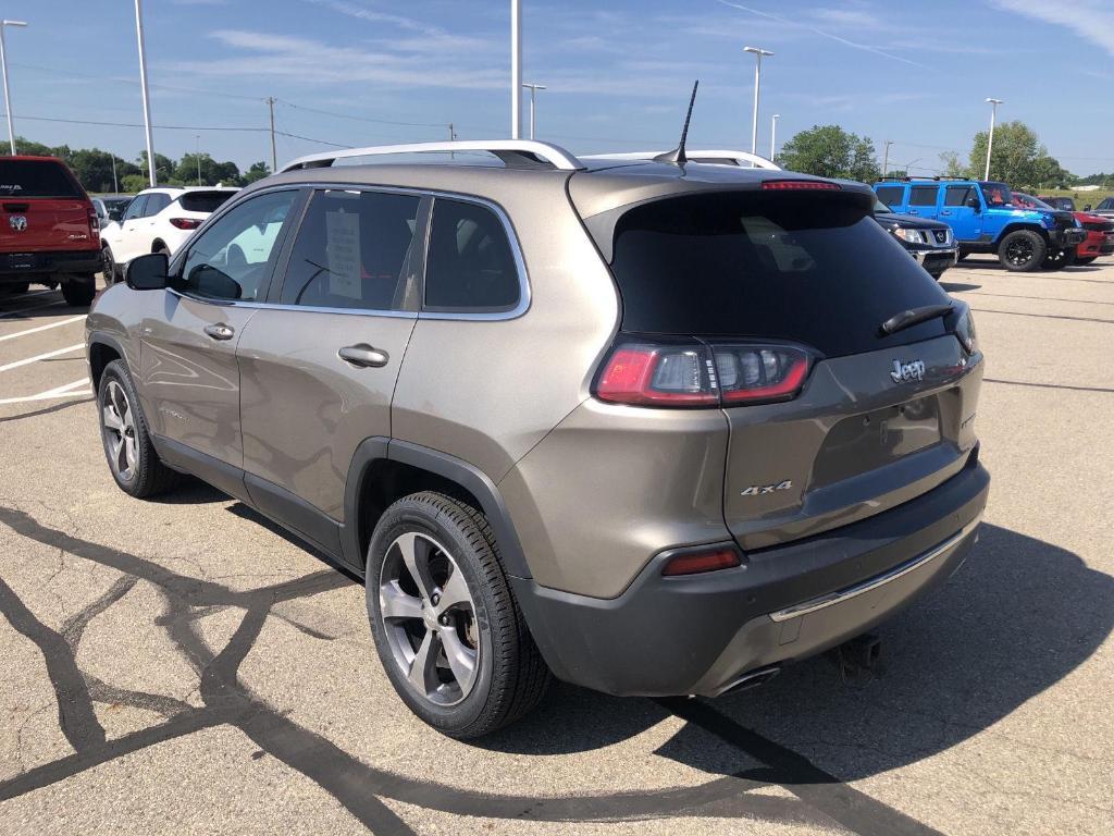 used 2019 Jeep Cherokee car, priced at $13,985