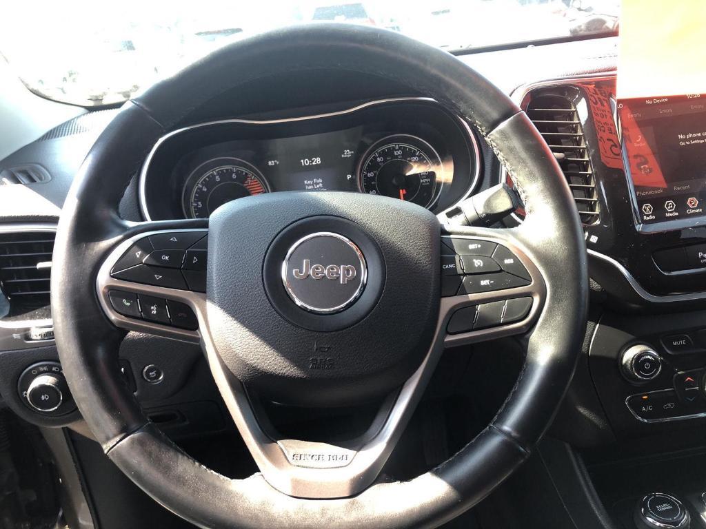 used 2019 Jeep Cherokee car, priced at $13,985