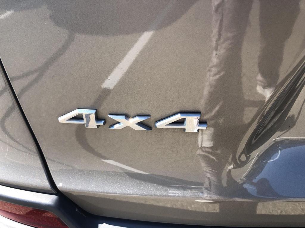 used 2019 Jeep Cherokee car, priced at $13,985