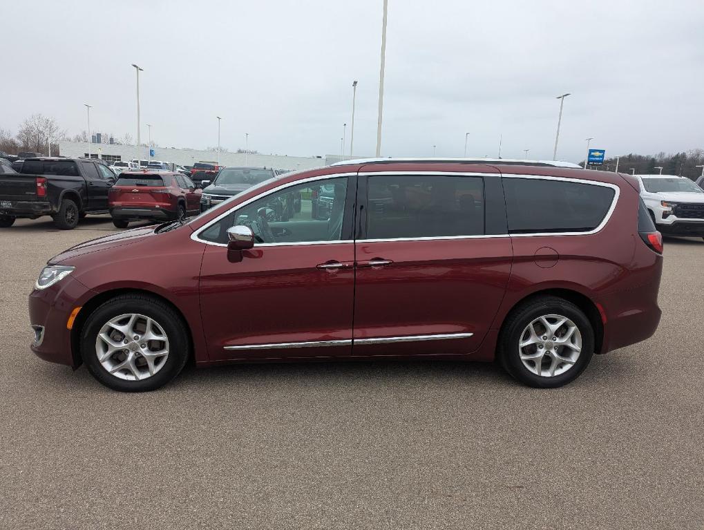 used 2020 Chrysler Pacifica car, priced at $25,933