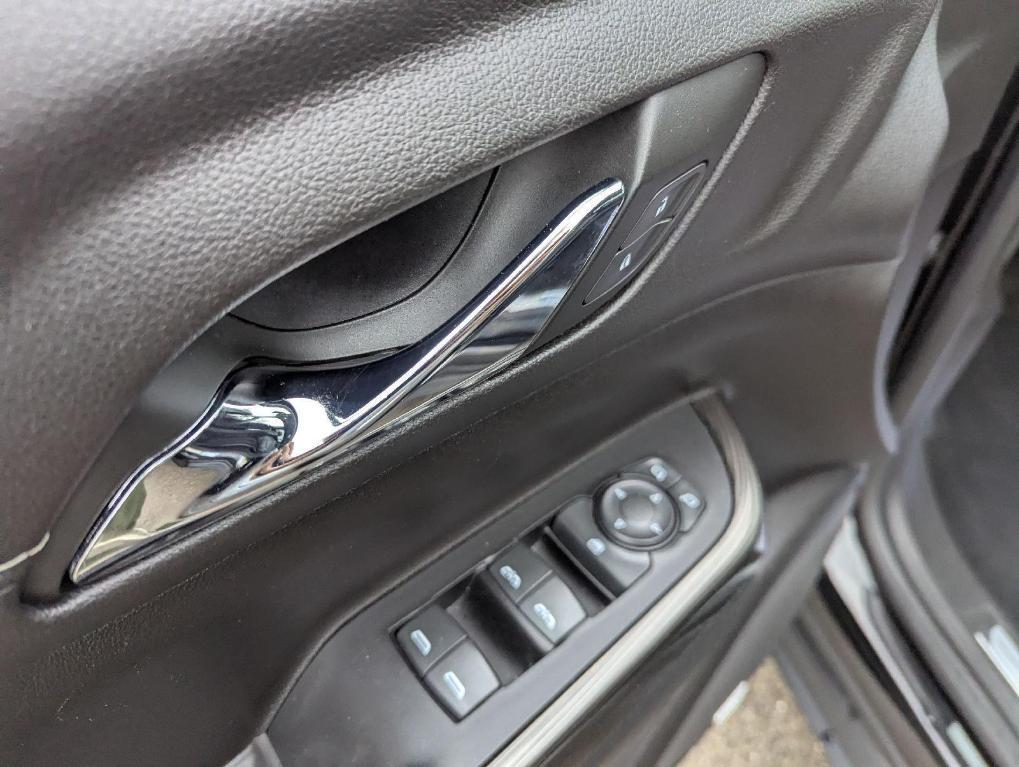used 2023 GMC Acadia car, priced at $27,485