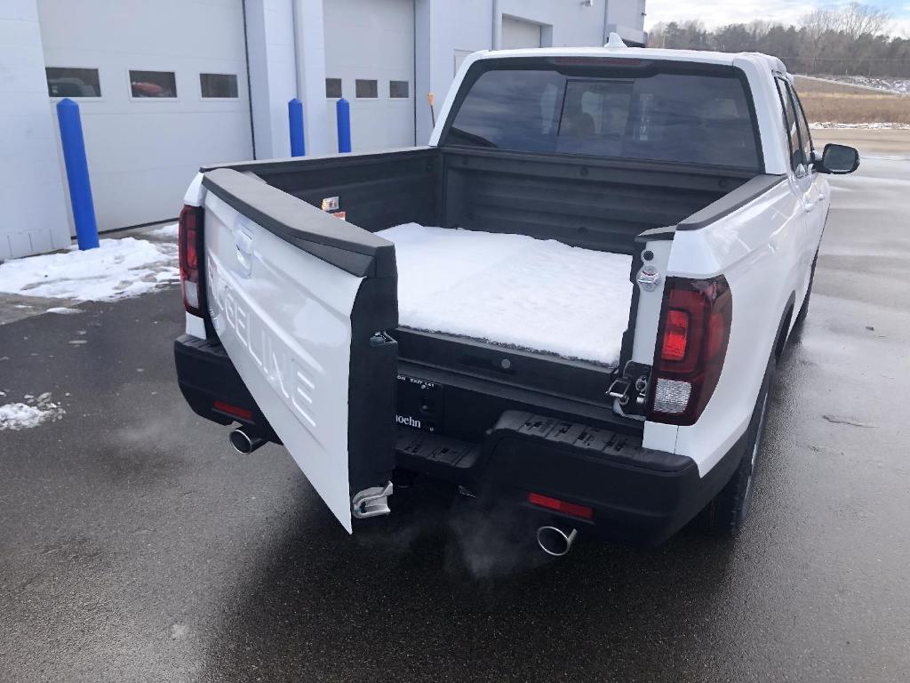 new 2025 Honda Ridgeline car, priced at $44,000