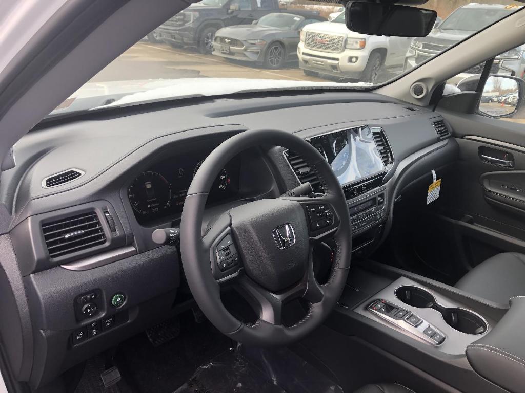 new 2025 Honda Ridgeline car, priced at $44,000