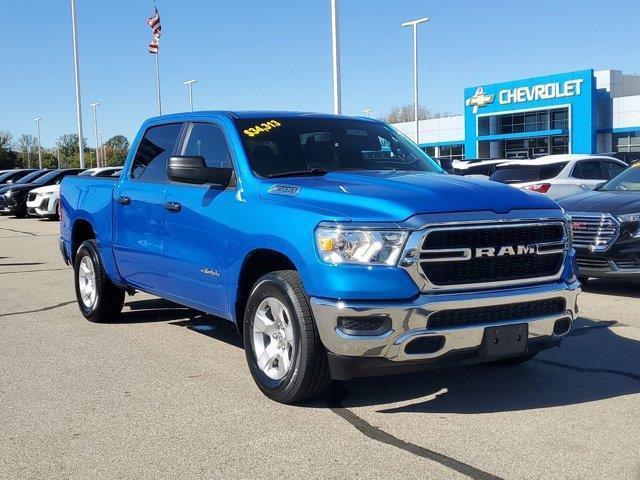 used 2022 Ram 1500 car, priced at $33,213