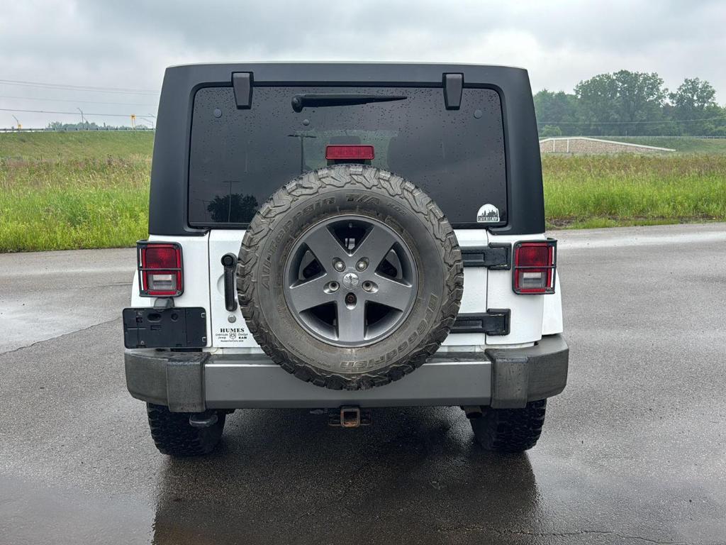 used 2015 Jeep Wrangler Unlimited car, priced at $18,529