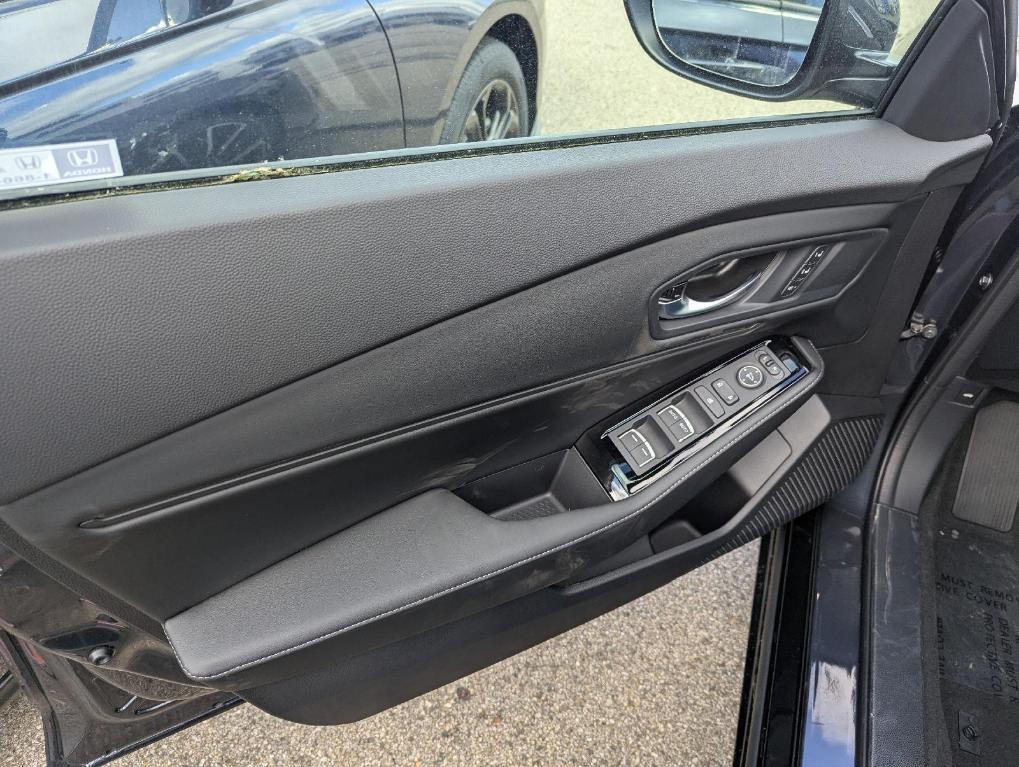 new 2025 Honda Accord Hybrid car
