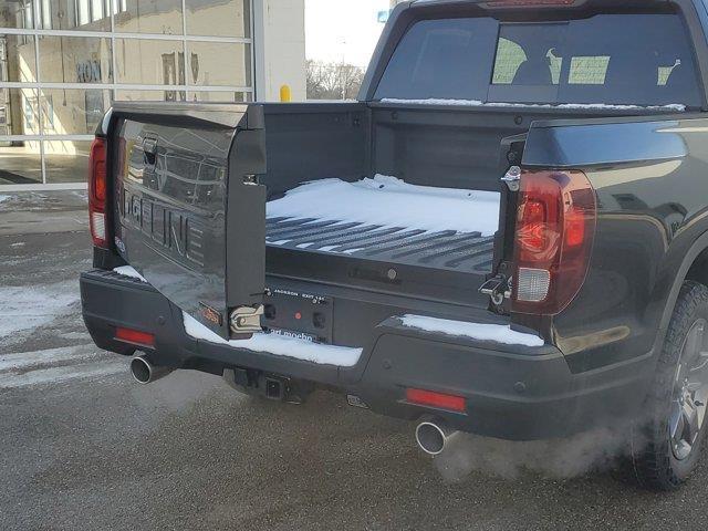 new 2025 Honda Ridgeline car, priced at $46,000